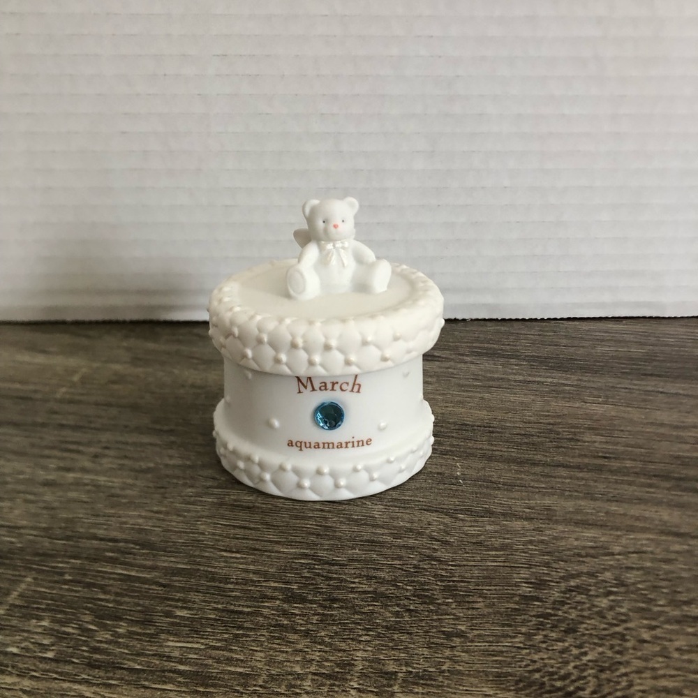 Vtg Bisque March Treasure Box - Picture 2 of 12